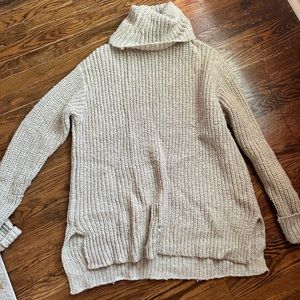 Show me your Mumu sweater